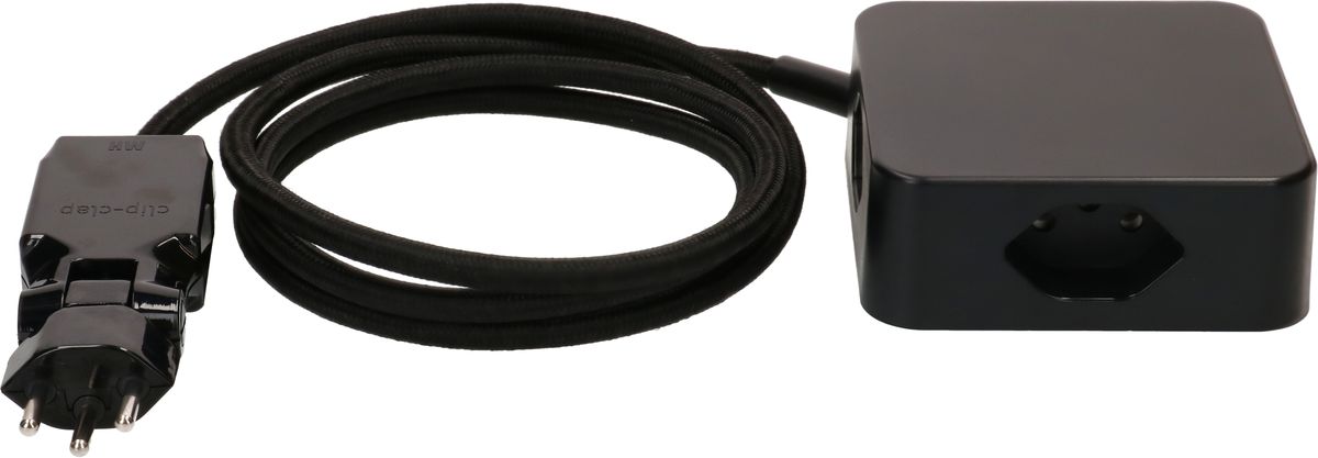 Steckdosenleiste Cube 4x Typ 13 schwarz / schwarz 2m clip-clap