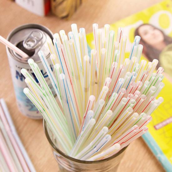 100er Pack Kunststoff Strohalme Farbig (Abverkauf)