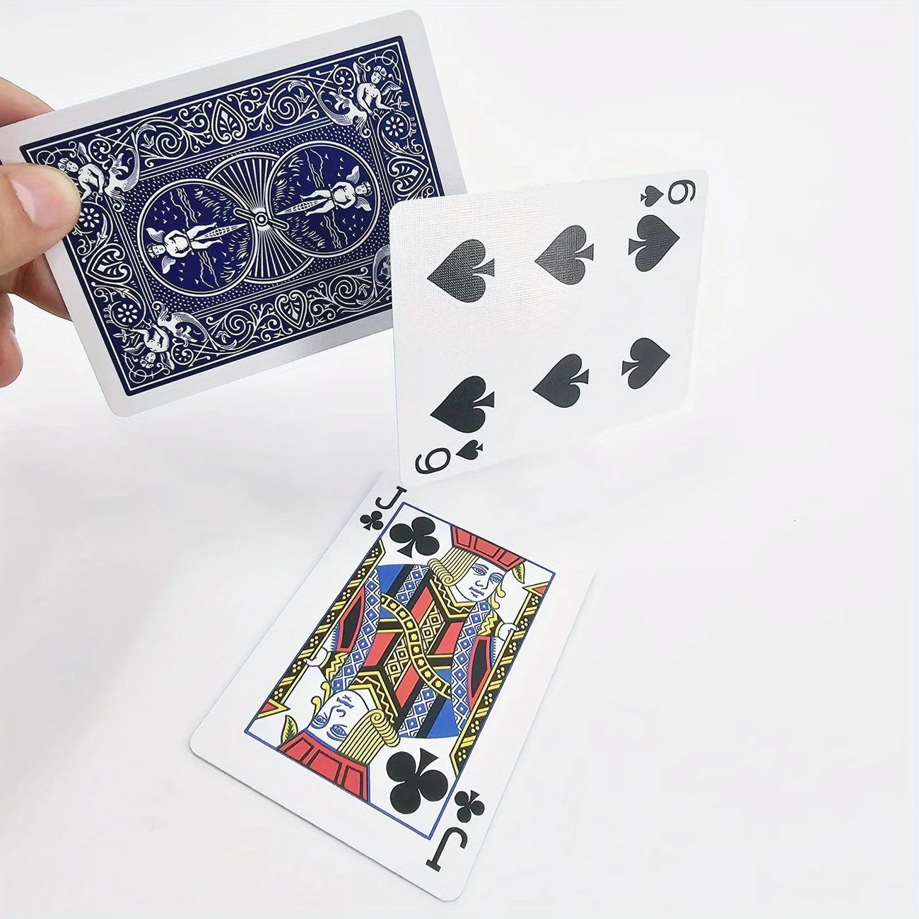 Magisches schwebendes Kartenset - Premium-Spielkarten aus Papier