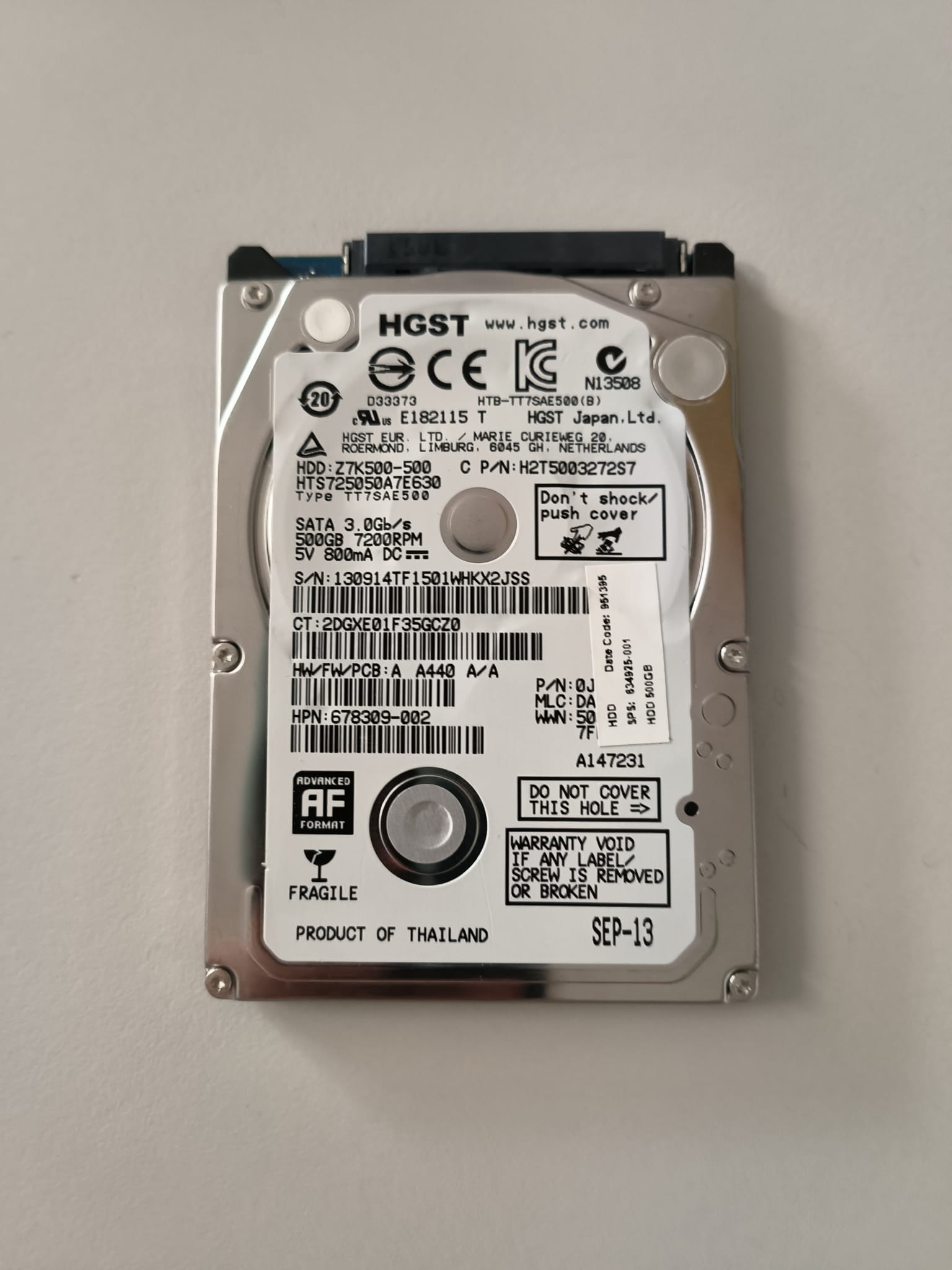 HP HGST HTS725050A7E630 SATA 3.0 Gb/s HDD