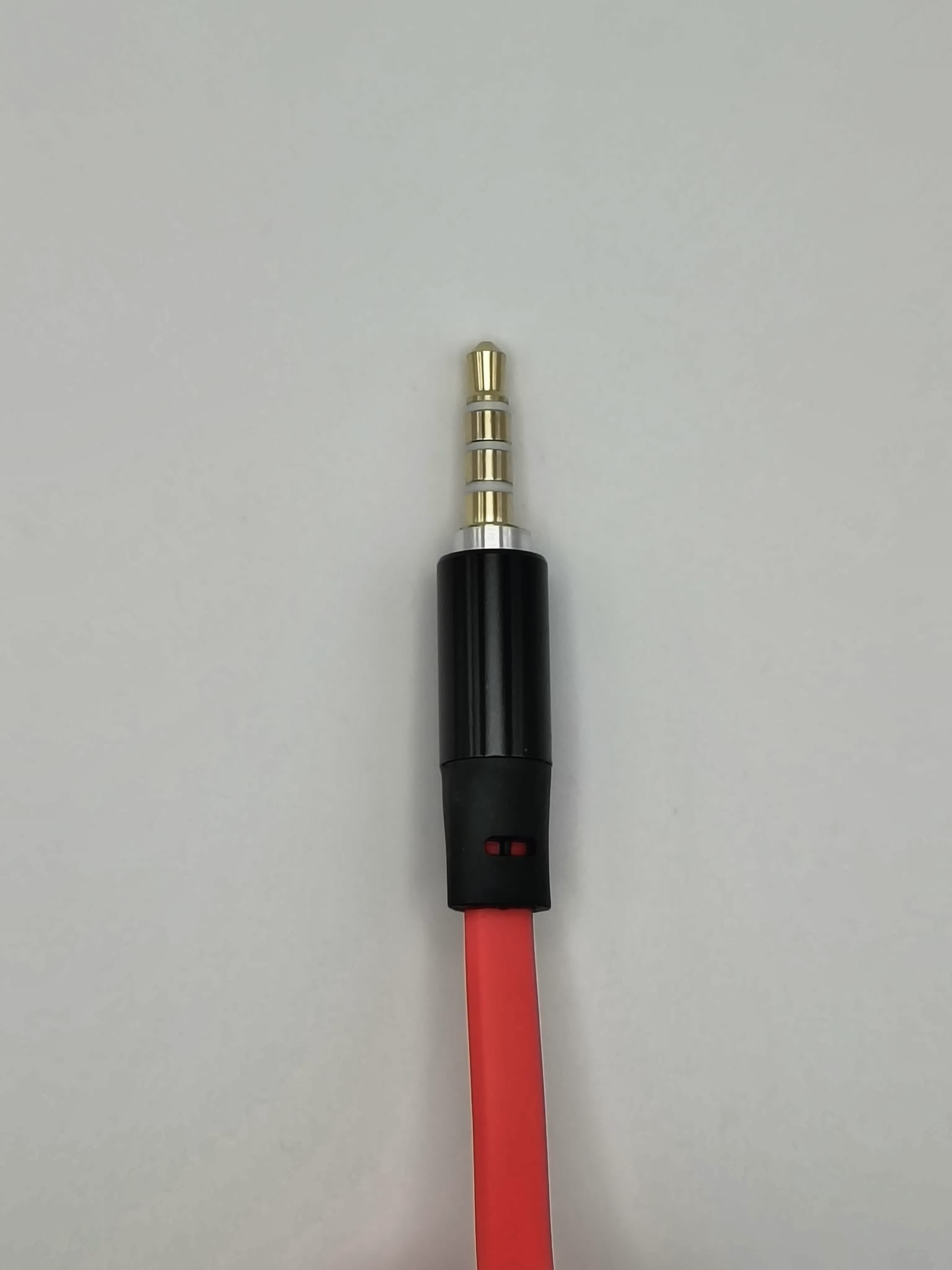 3,5mm Klinken-Kopfhörerkabel Flach für iPhone/ iPad/ iPod/ MP3, Länge: 1m (Rot)