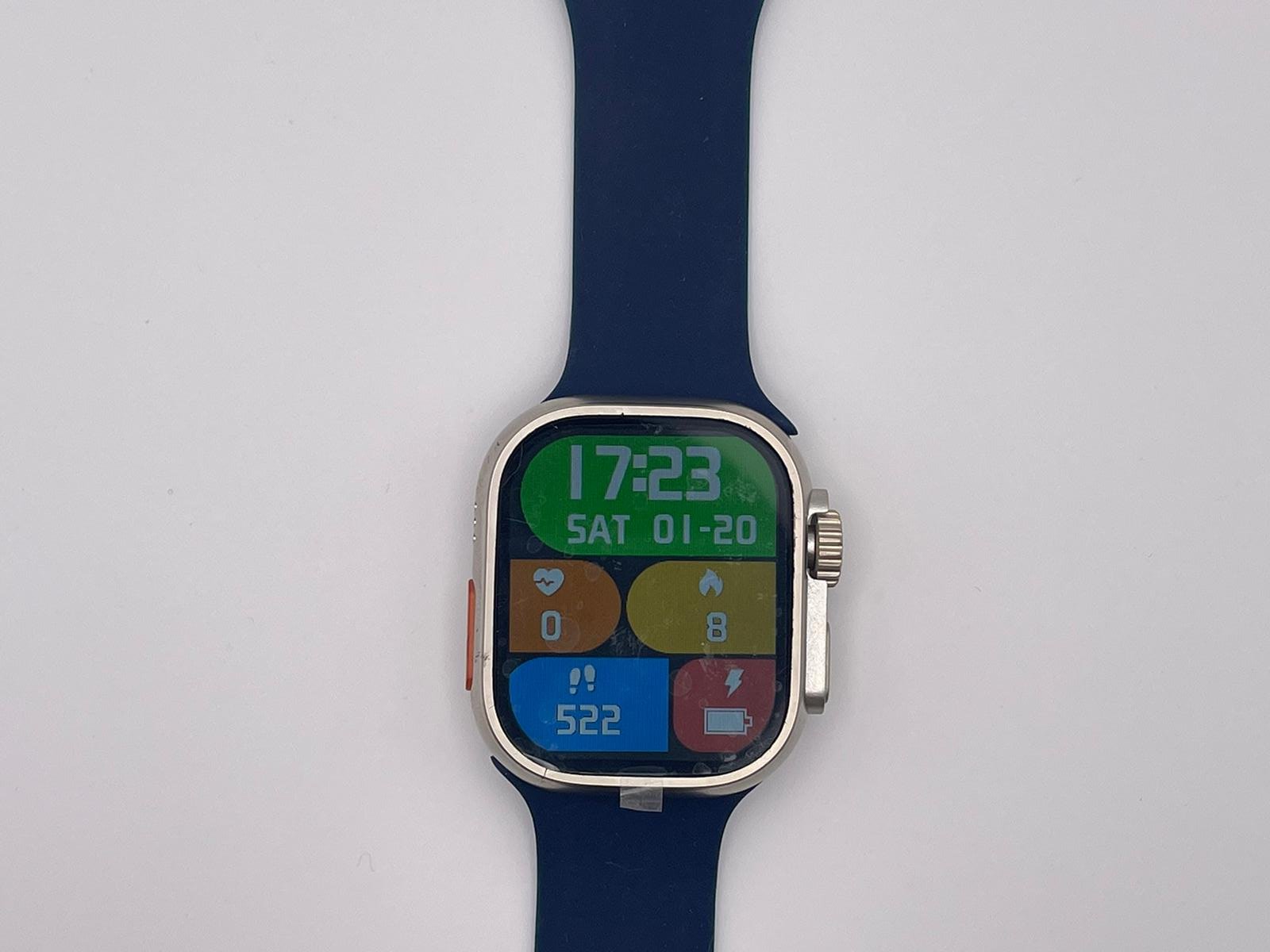 Smartwatch Ultra 9 DT900 Big 2.06 + 7 Bänder / Wireless Charger / Silicone Case