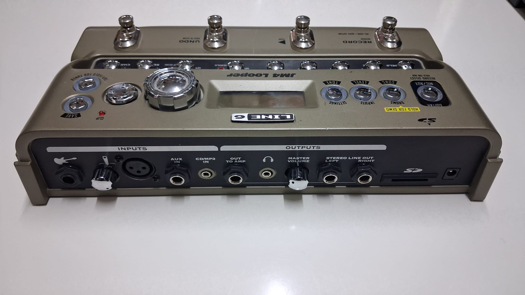 Line 6 JM4 Looper ( Gebraucht Gerät) (ohne Netzteil, (9V, 2A)