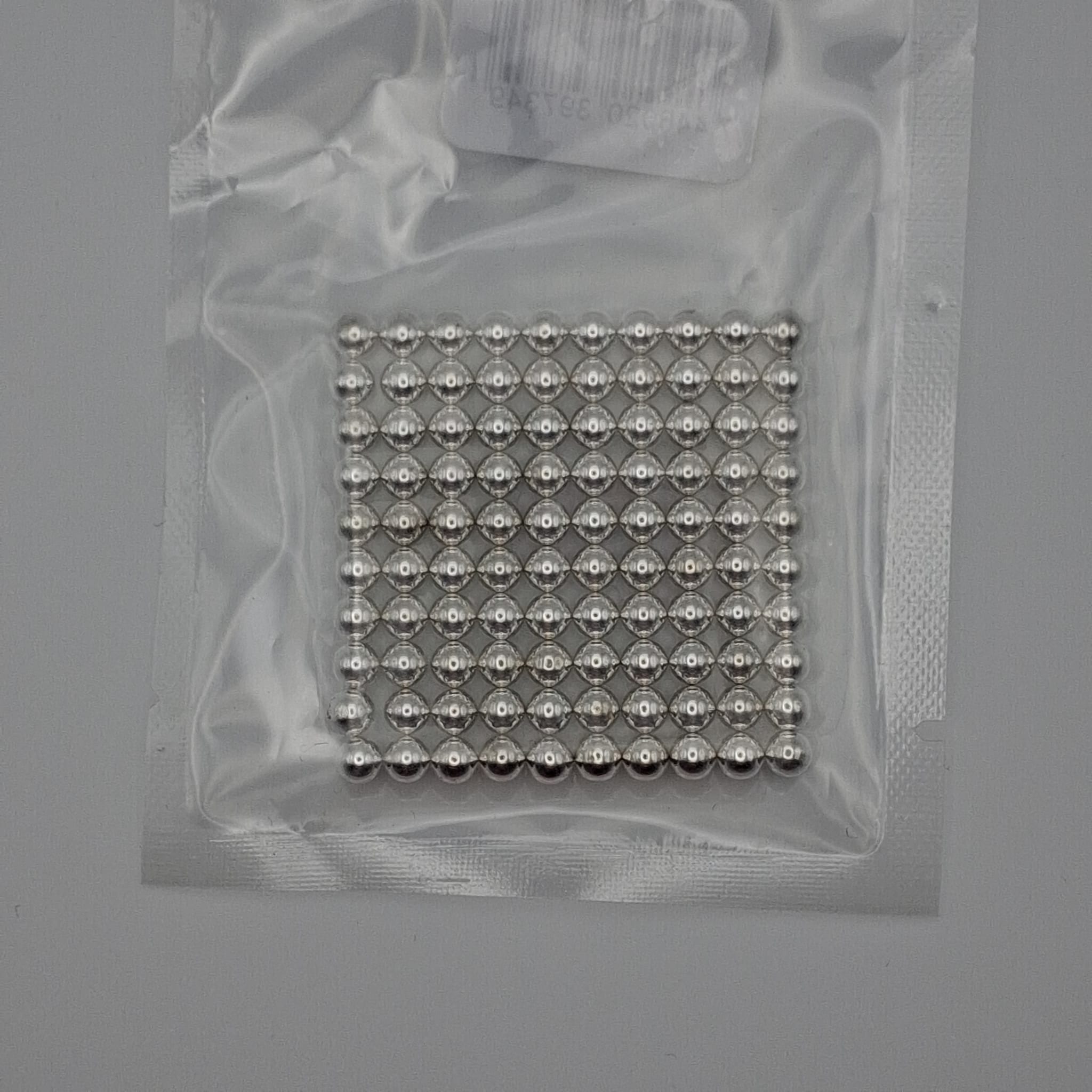 100 Mini Magnetkugeln Silber Grösse 4.9mm