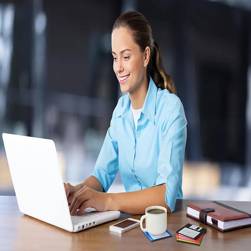 Silikon-Untersetzer-Set im Computer Disketten Design 💾