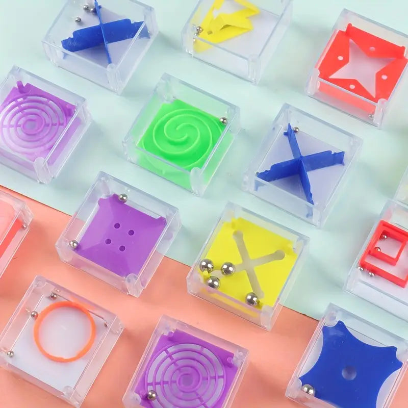 12 Stück Mini-Balance Murmel-Labyrinth Puzzle-Spiel