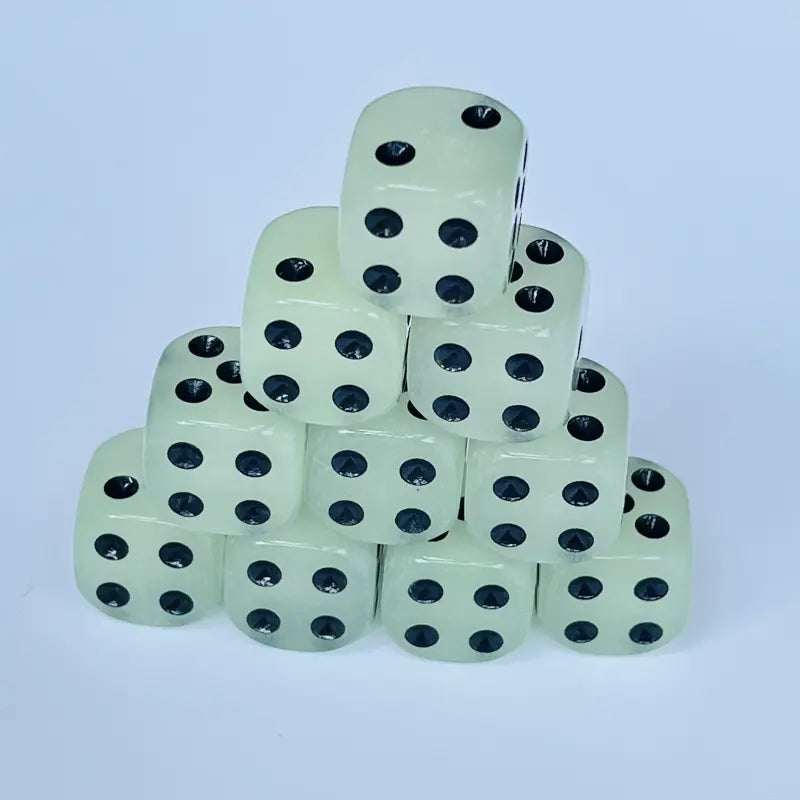 Leuchtende Würfel, Sehr Geeignet für Spiele bei Familientreffen oder Partys