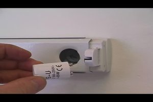 Starter für Leuchtstoffröhren bei 230 V~ mit 4-22/4-65 Watt