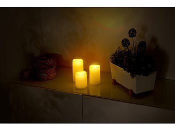 Lunartec 3er-Set dimmbare RGB-LED-Kerzen mit Timer & Fernbedienung, bunt, IP44 Elektroniktrade Switzerland