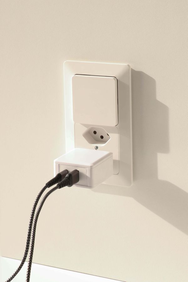 MAX HAURI DEVICE USB Schnellladeadapter 1x USB-C PD 1x USB-A 45W weiss Elektroniktrade Switzerland