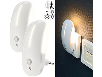 Lunartec Bewegungsmelder Senioren: 2 LED-Steckdosen-Nachtlichter mit Bewegungsmelder & Dämmerungs-Sensor (LED Bewegungslicht Steckdose)