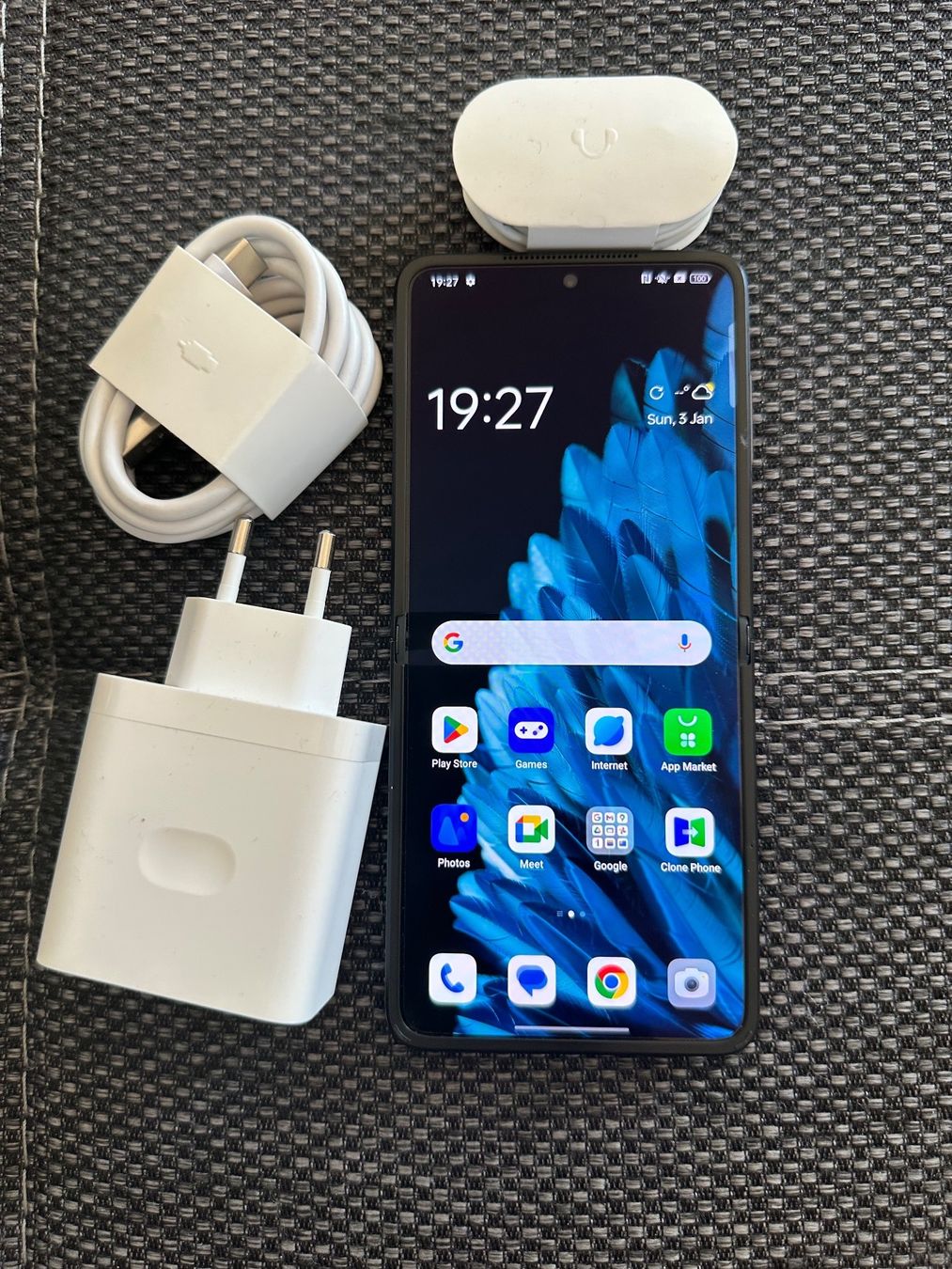 OPPO Find N2 Flip 256GB Schwarz Astral Black, 6.80", Dual SIM, 50 Mpx, 5G (Gebrauchtgerät mit Garantie bis 02.03.2026)