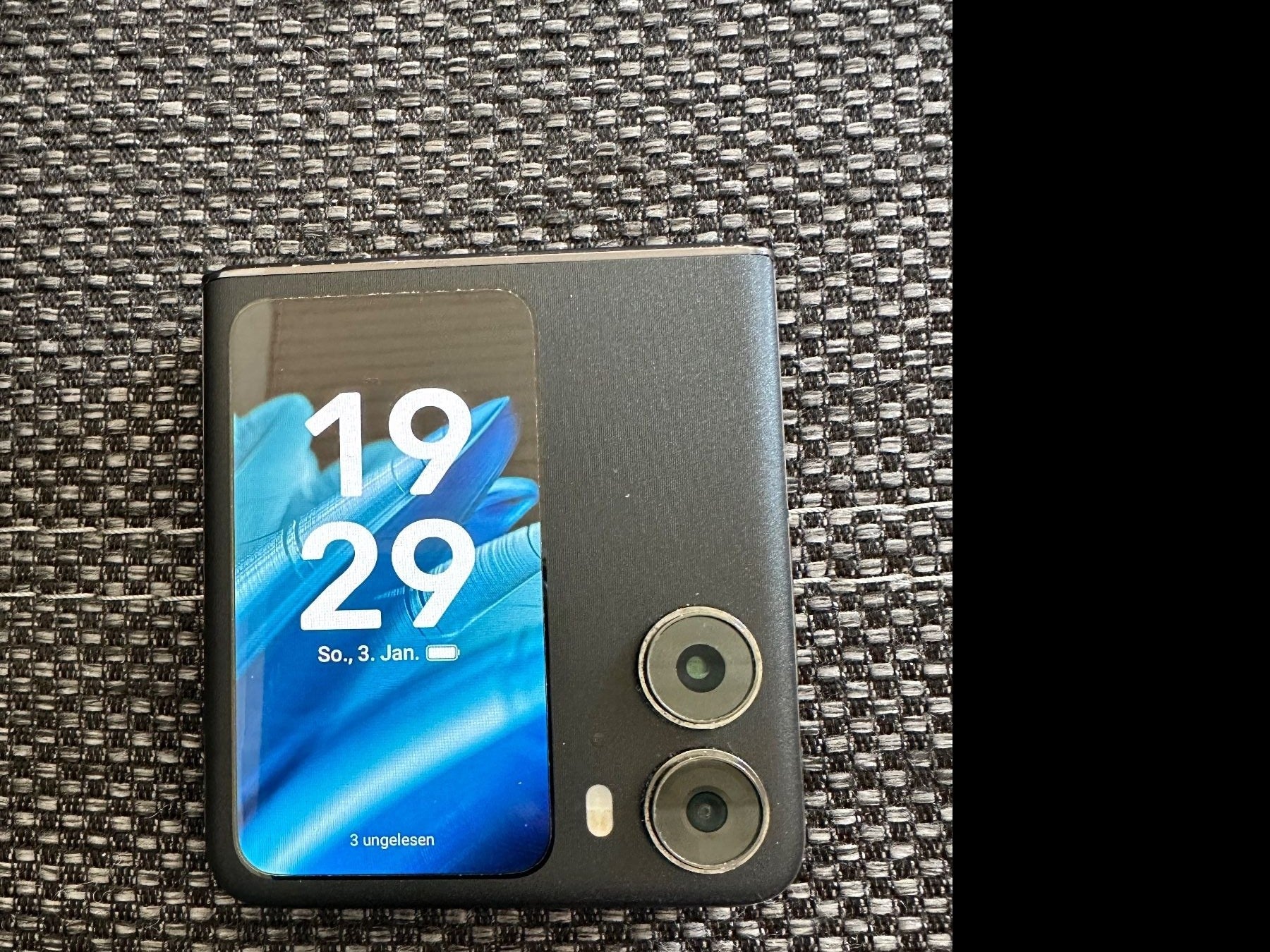 OPPO Find N2 Flip 256GB Schwarz Astral Black, 6.80", Dual SIM, 50 Mpx, 5G (Gebrauchtgerät mit Garantie bis 02.03.2026)