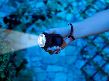 PEARL PEARL Solar Taschenlampe: Dynamo-Taschenlampe mit Solarpanel, 3 LEDs, 0,4 Watt, 20 Lumen, Akku elektroniktrade Switzerland