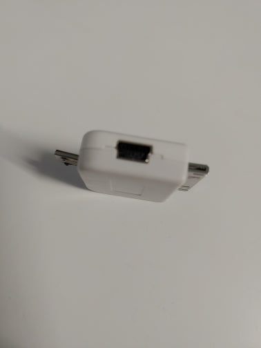 MicroUSB/MiniUSB iPhone 4 Adapter | #Elektroniktrade.ch#