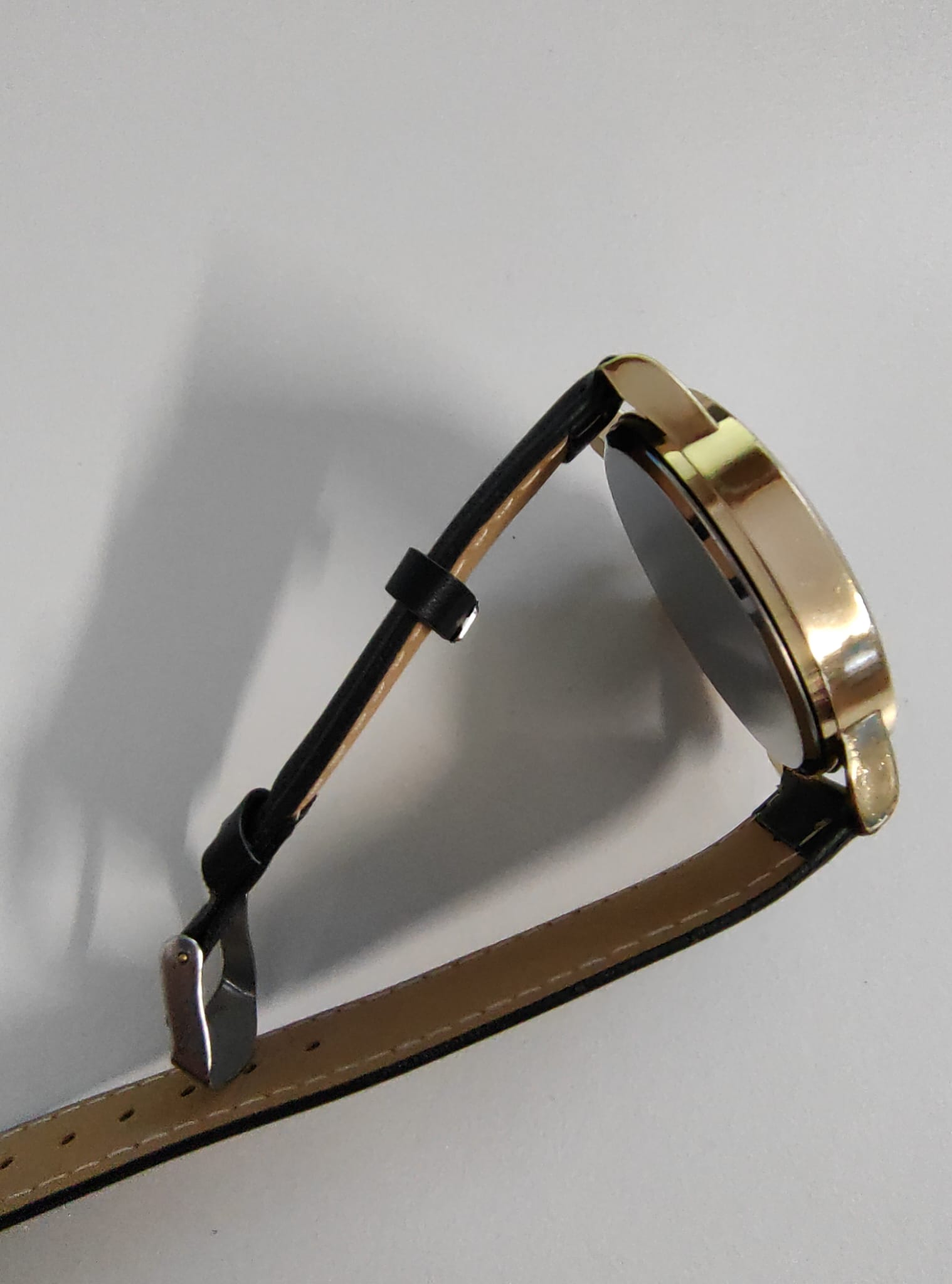 Herren Gold Edelstahl Uhr mit Römer Ziffern