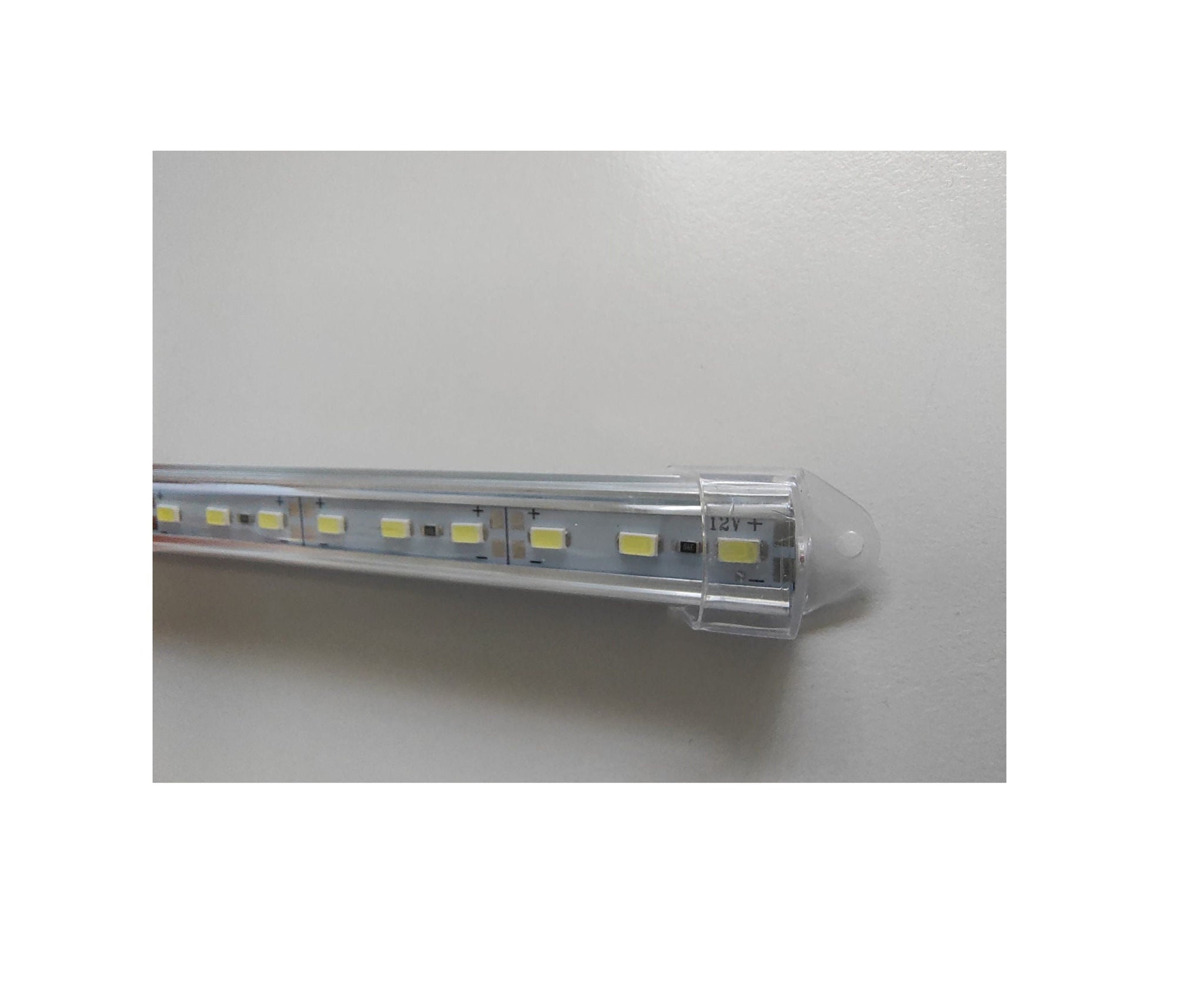 Elektroniktrade 12V Innenraum LED Licht Bar 36 LEDs Elektroniktrade Switzerland