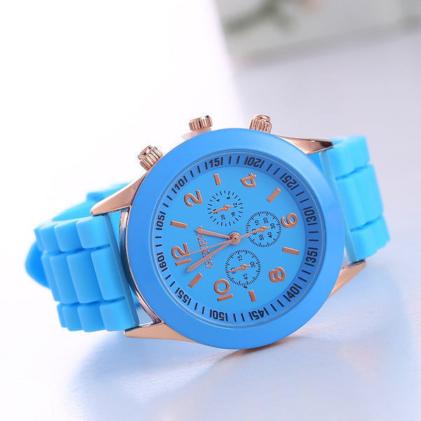 Geneva Quartz Watch Armbanduhr mit Silikonband Elektroniktrade Switzerland
