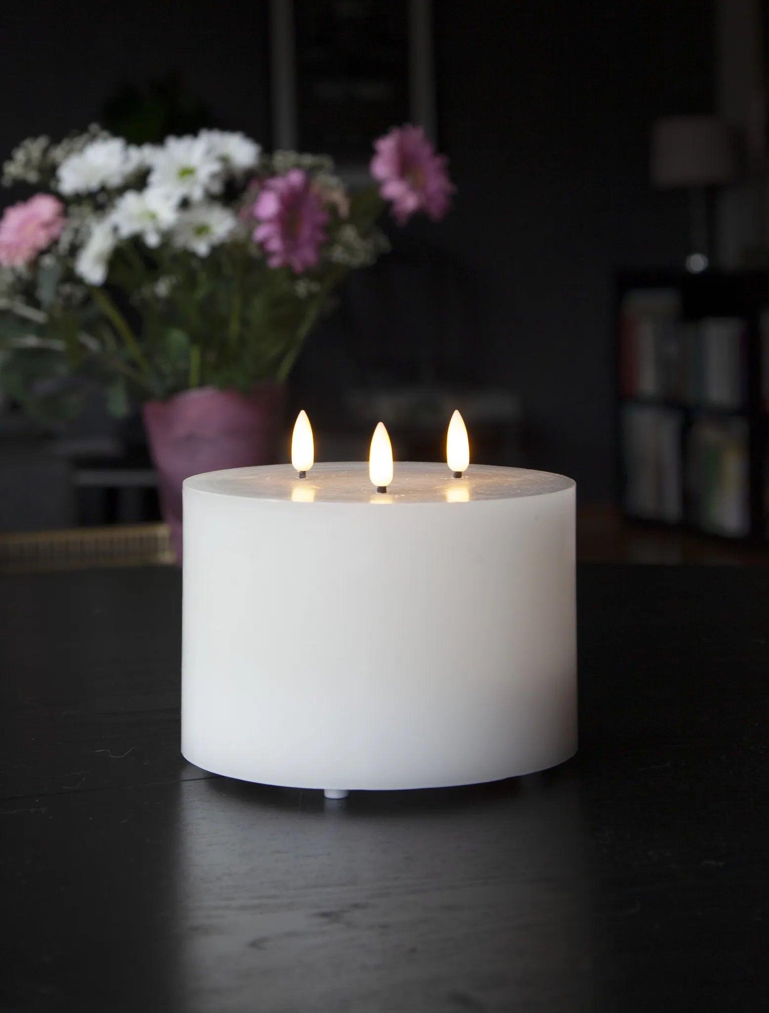 LED Pillar Kerze Flamme Indoor, Weiss, 13cm, Timerfunktion