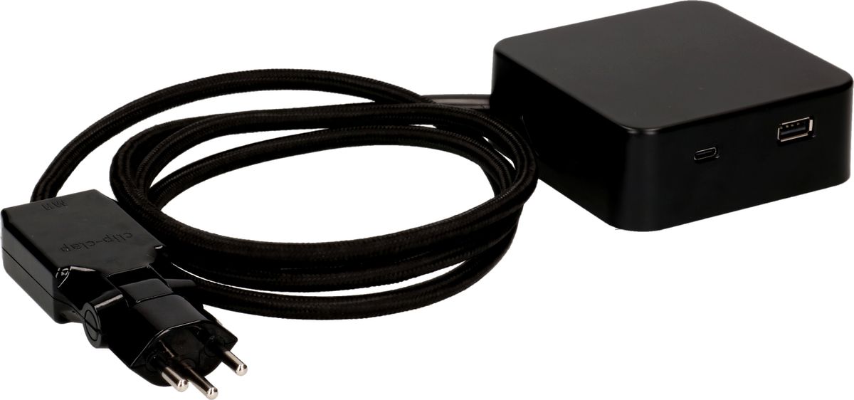 Steckdosenleiste Cube 3x Typ 13 schwarz / schwarz USB 2m cli.