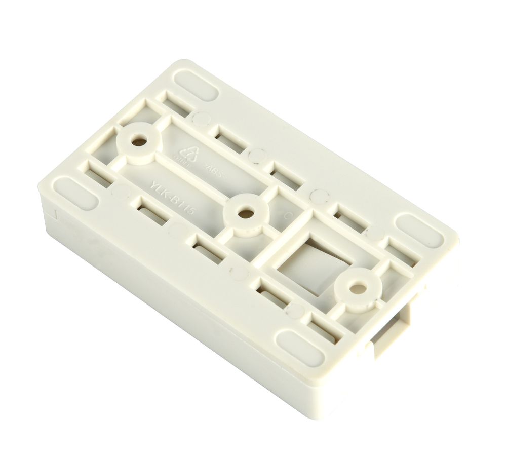 SKROSS OfficeStation - 2xT13, PD 65W GaN, 3x USB-C / 1x USB-A, 3.0m Kabel, inkl. 2 Halterungen, weiss