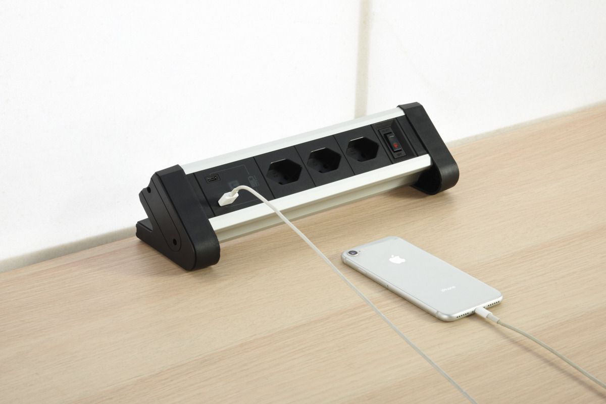 ALU DESKTOP USB-C - 3xT13, 1x USB-C / 1x USB-A max. 3.4A / PD 20W, 3.0m Zuleitung, schwarz