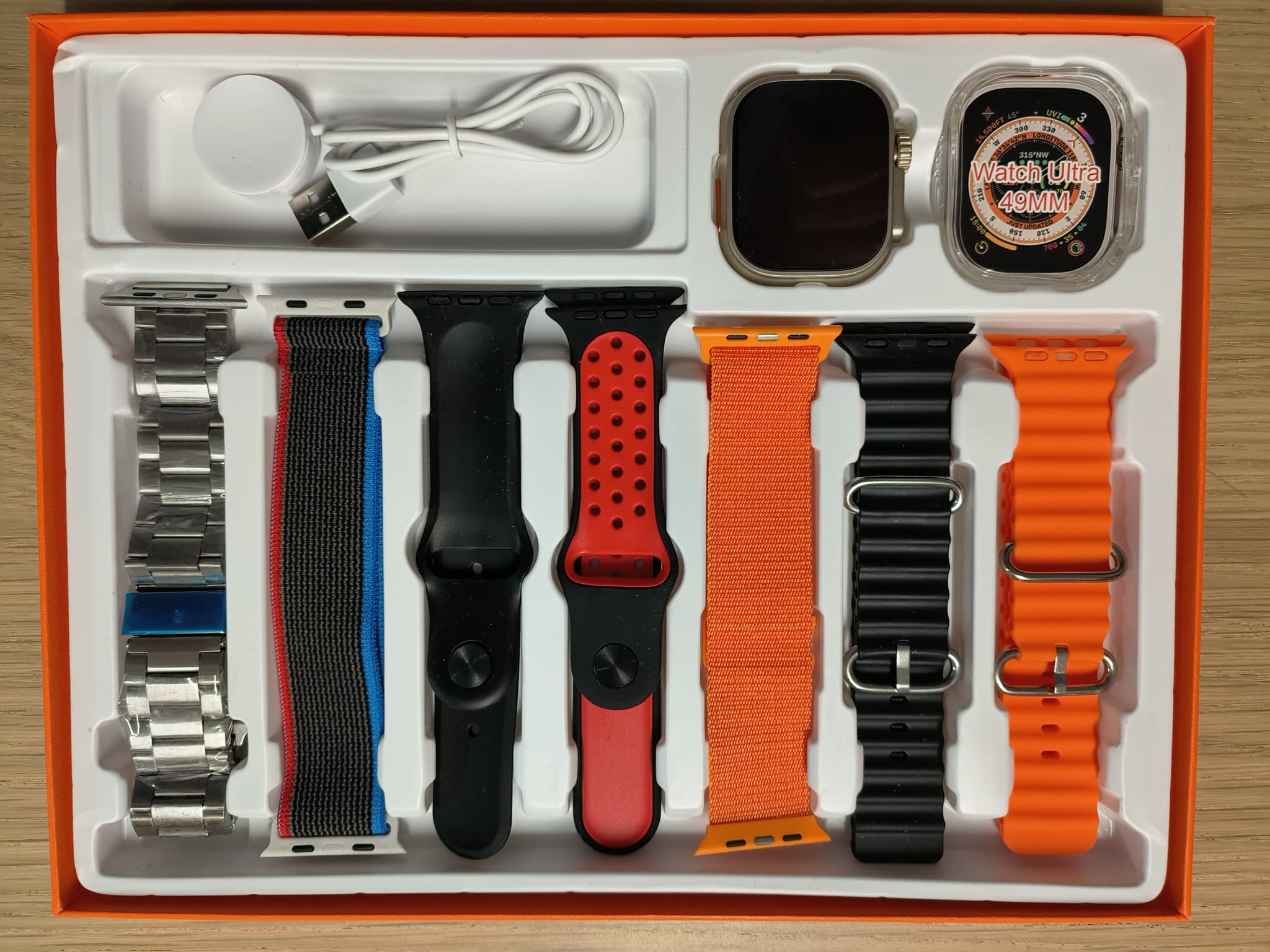 Smartwatch Ultra 2 Geschenk Set 7 In 1  + Uhr & Wireless Ladegerät/Gehäuseschutz inkl. Bänder