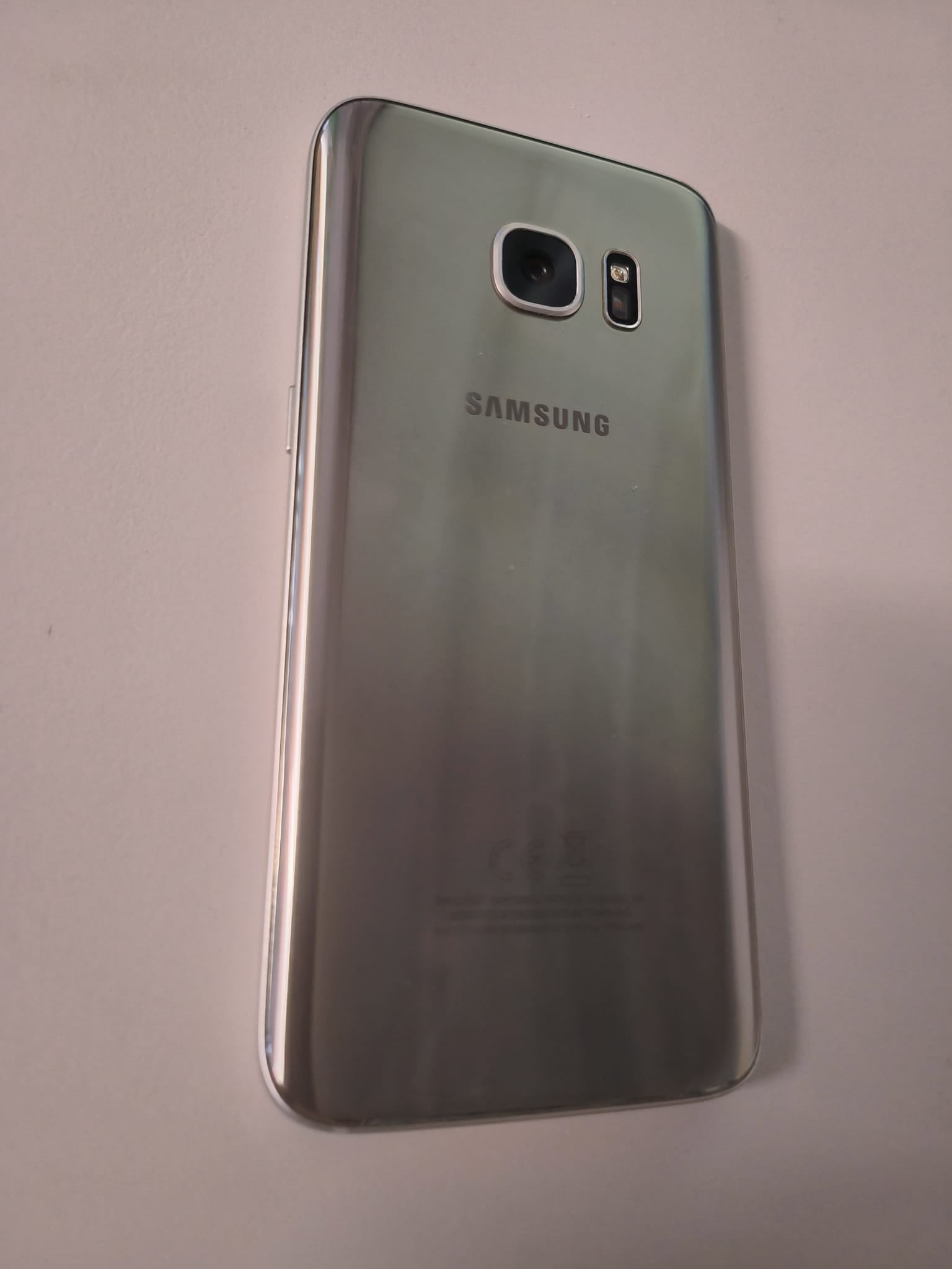 Samsung Galaxy S7 3000mAh Akku 32GB/4GB Silber (Swisscom Branding ) (Gebrauchtgerät)