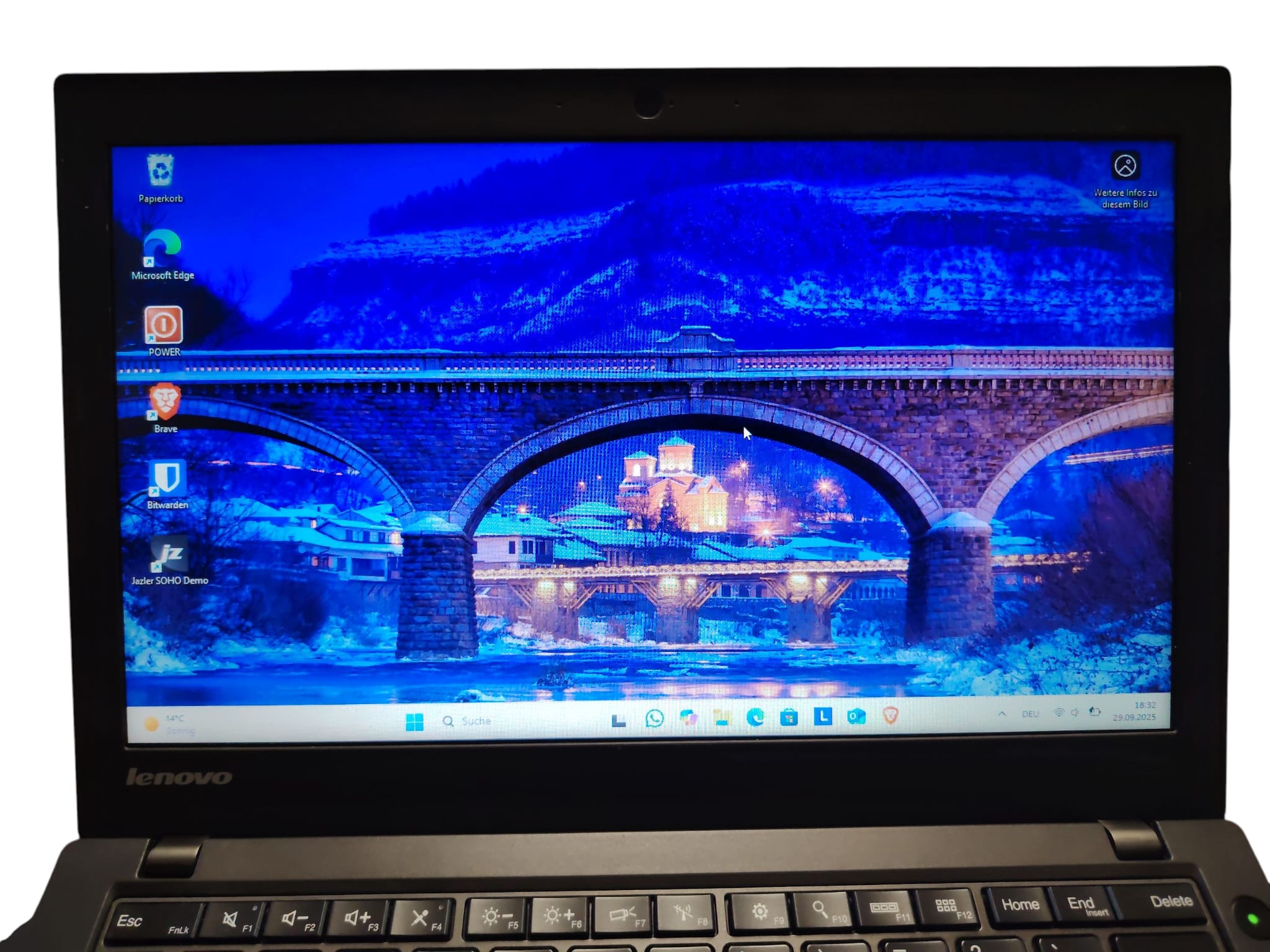Lenovo Thinkpad X240 i5/240GB SSD/8GB Ram Windows 11 ( Gebraucht Artikel )