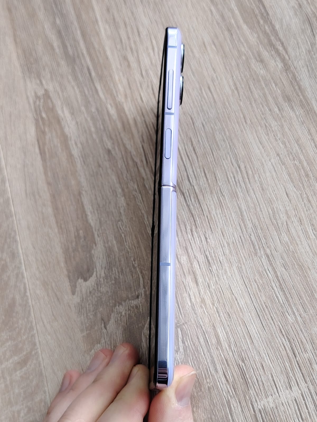 OPPO Find N2 Flip (256 GB, Moonlit Purple, Dual SIM, 5G) (Gebraucht Artikel mit Garantie bis 17.03.2026 )