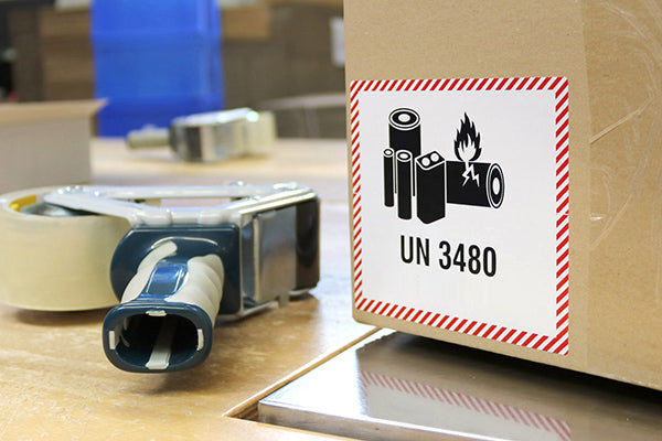 Elektroniktrade Transportaufkleber für Lithium-Ionen-Batterien / Akku (UN 3481) elektroniktrade Switzerland