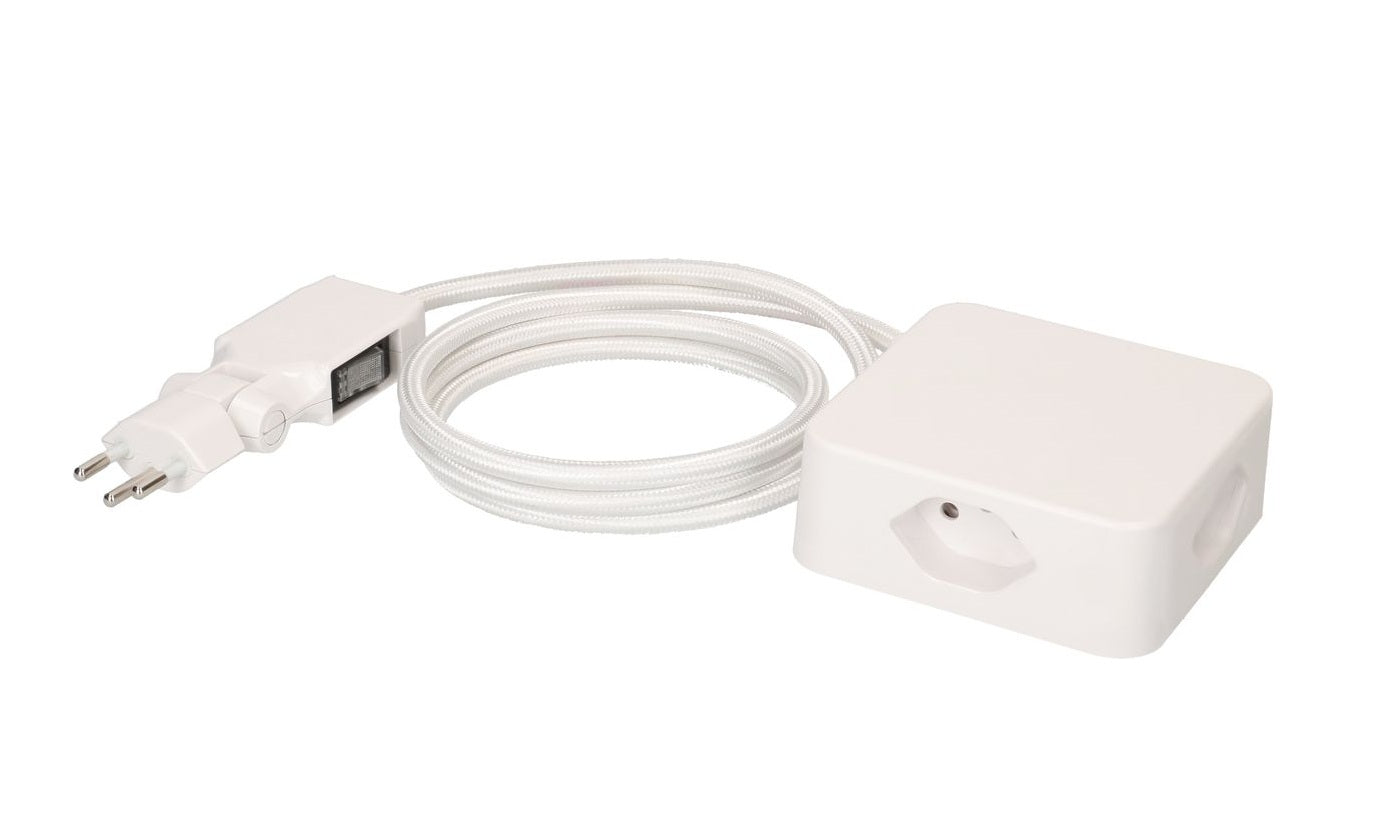 MAX HAURI SPLIT Steckdosenleiste Cube 4x Typ 13 weiss-weiss 2m clip-clap Elektroniktrade Switzerland