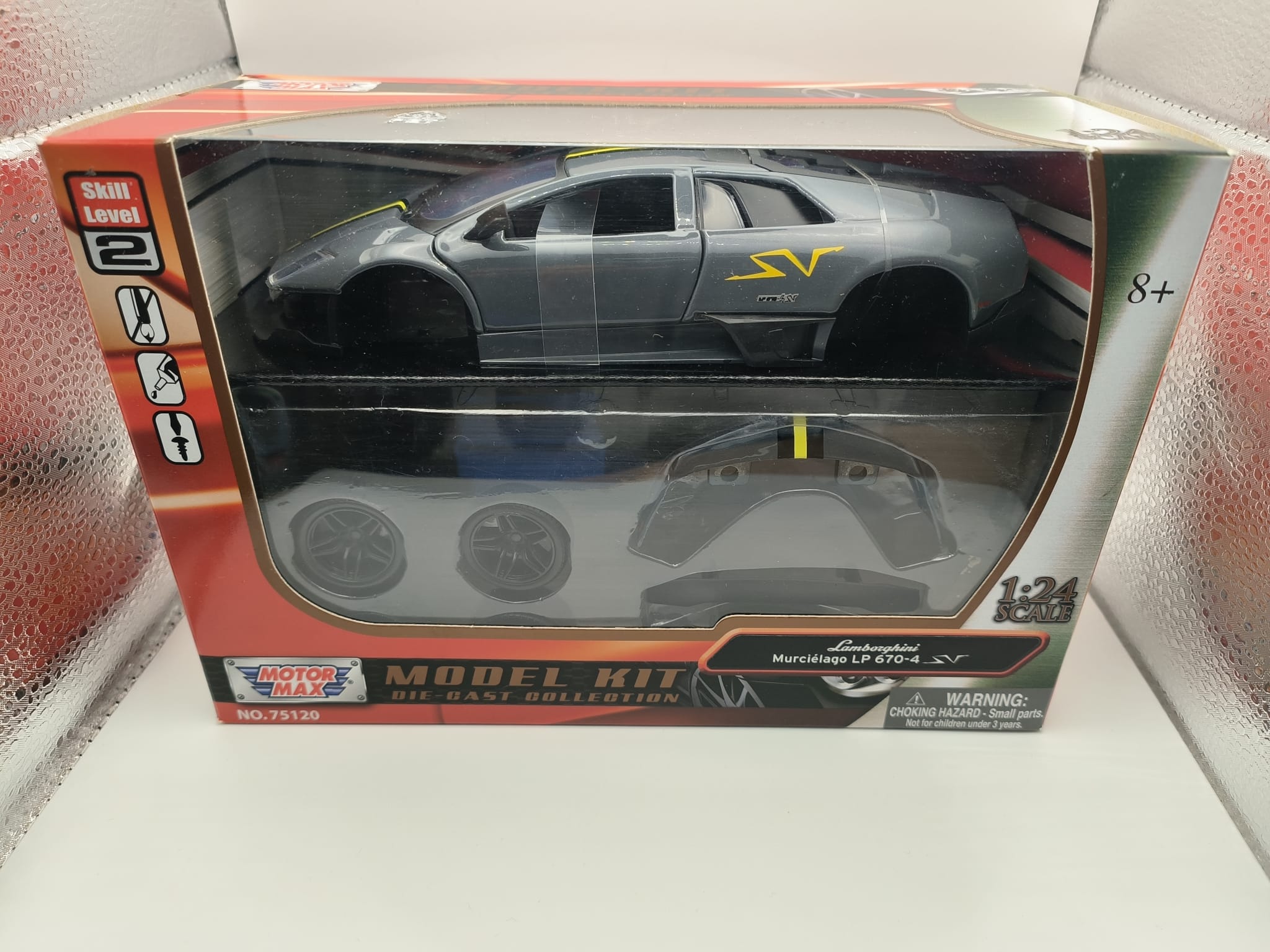 Motor Max DIV Model Kit - Modell Auto - 1:24 Lamborghini Murcielago LP670-4 SV elektroniktrade Switzerland