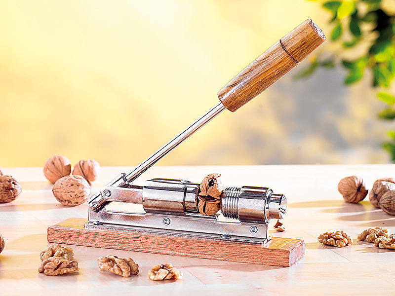 Retro Design-Nussknacker aus Holz und verchromtem Stahl