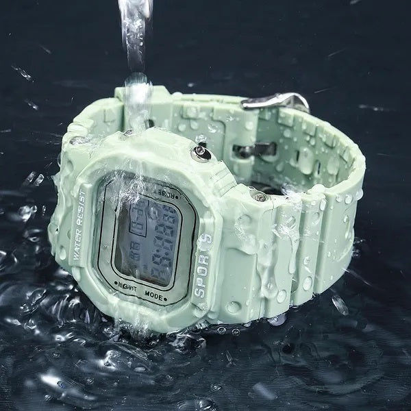 Elektroniktrade Digitale Sport Kinder Uhr in Grün elektroniktrade Switzerland