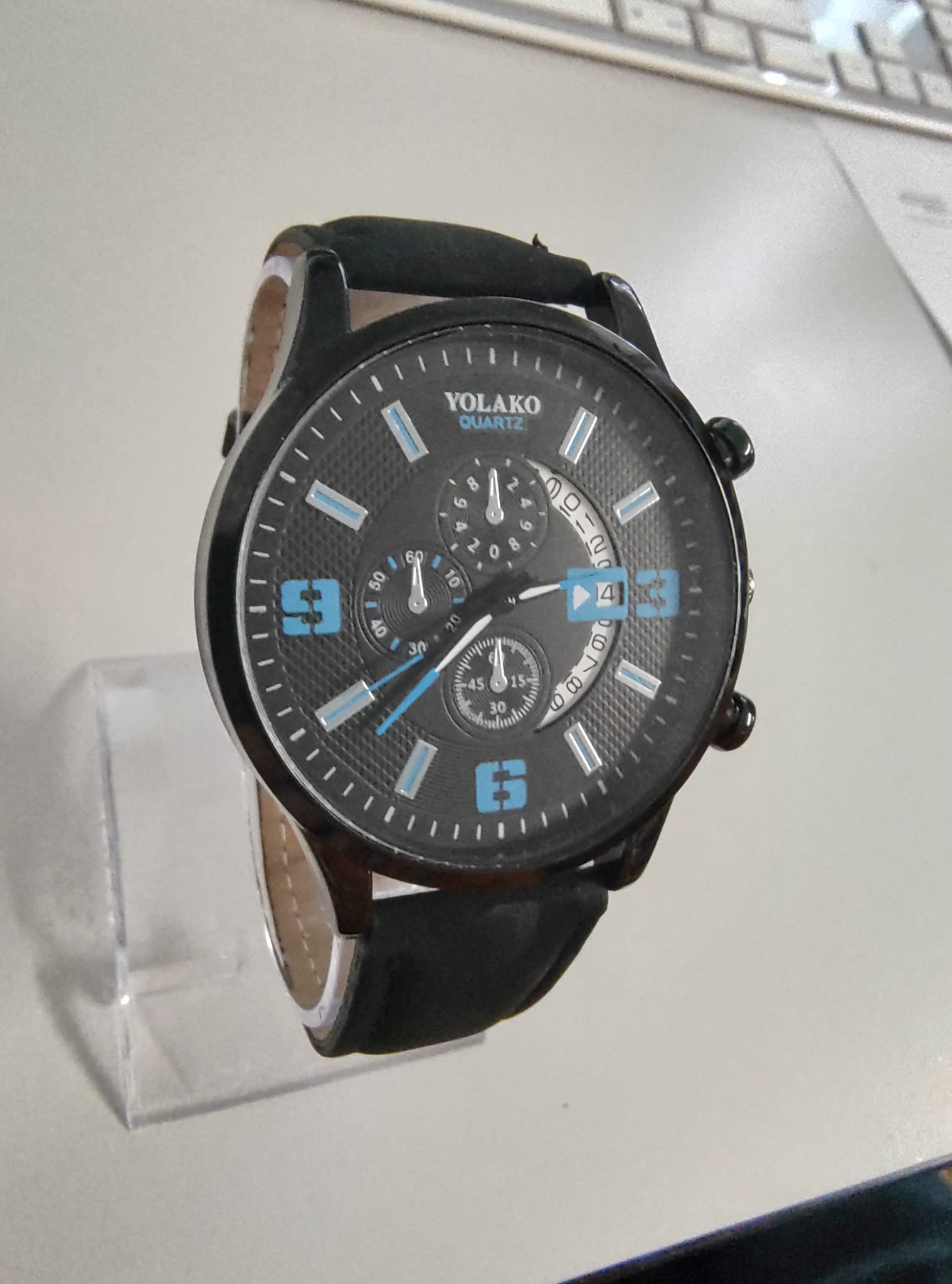 Yolako Yolako Herren Quartz Armbanduhr Blau/Schwarz Elektroniktrade Switzerland